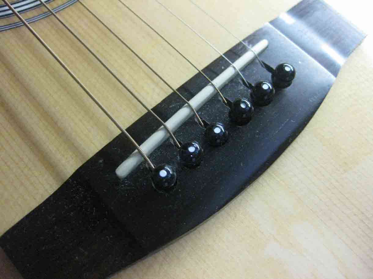 人気新品 SCUD スカッド F-3603 ブリッジピン ローズウッド ギターパーツ